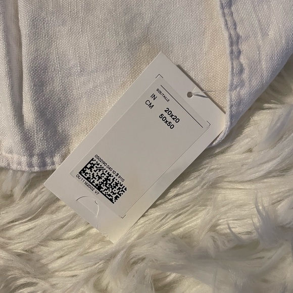 H&M Home White Linen Pillow Cover | 20x20 - Picture 4 of 6